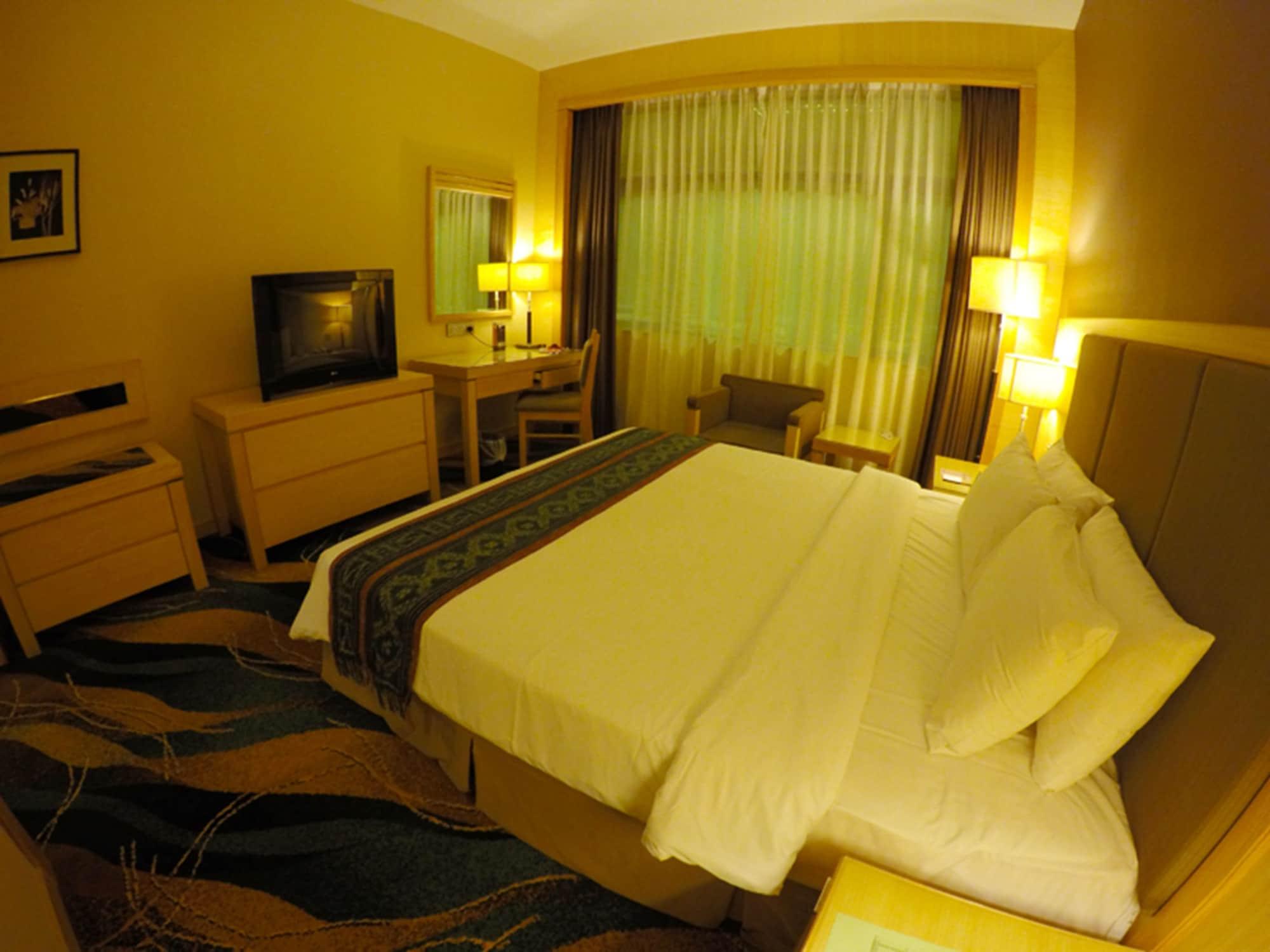 Imperial Palace Hotel Miri Kültér fotó