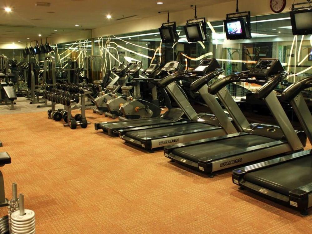 Imperial Palace Hotel Miri Kültér fotó