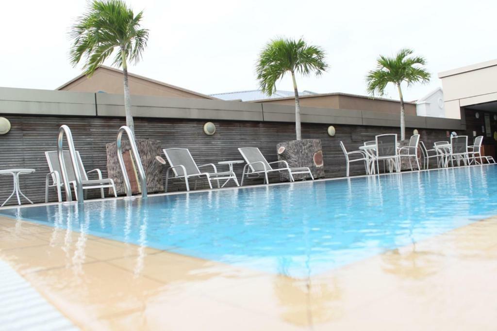 Imperial Palace Hotel Miri Kültér fotó